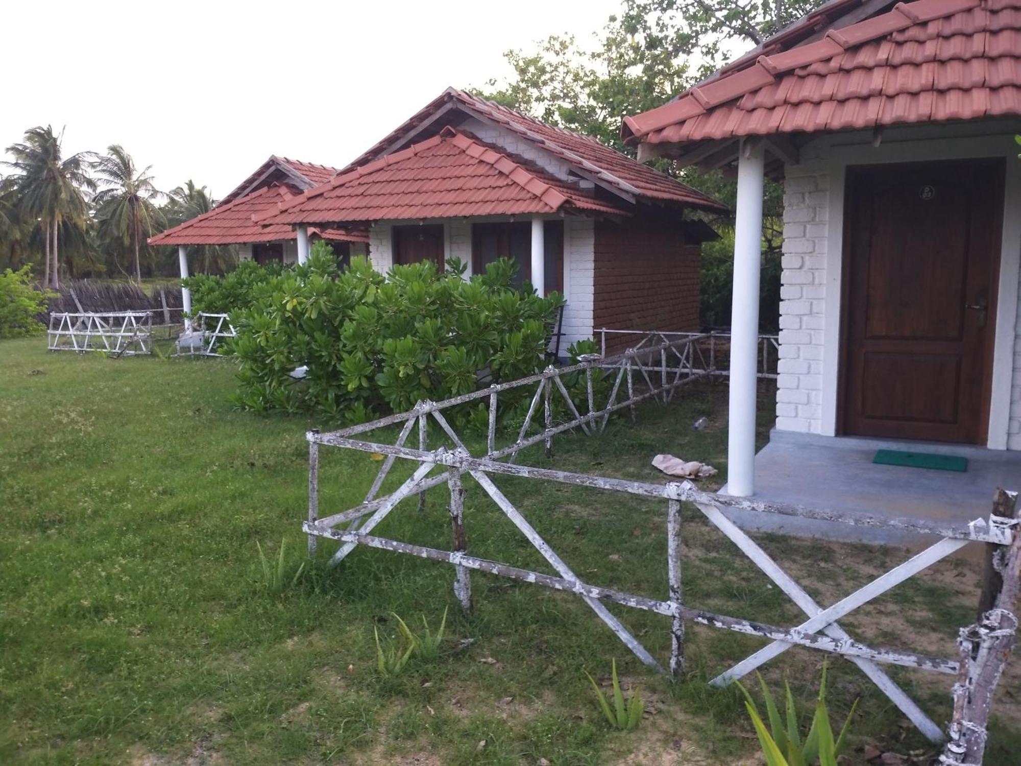 Windy Beach Cabanas Kalpitiya Δωμάτιο φωτογραφία